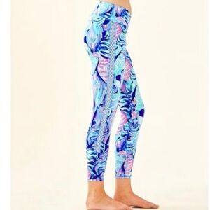 Lilly Pulitzer Size XXS Luxletic Weekender 24” Leggings